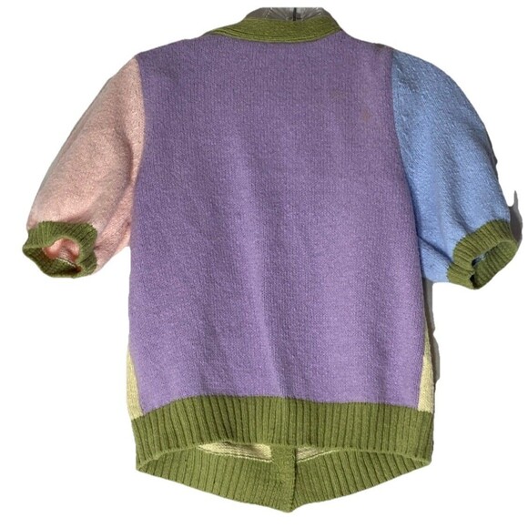 SO Short Sleeve Sweater Button Front Yellow Purple Blue Pink Green Size Small - Picture 3 of 9